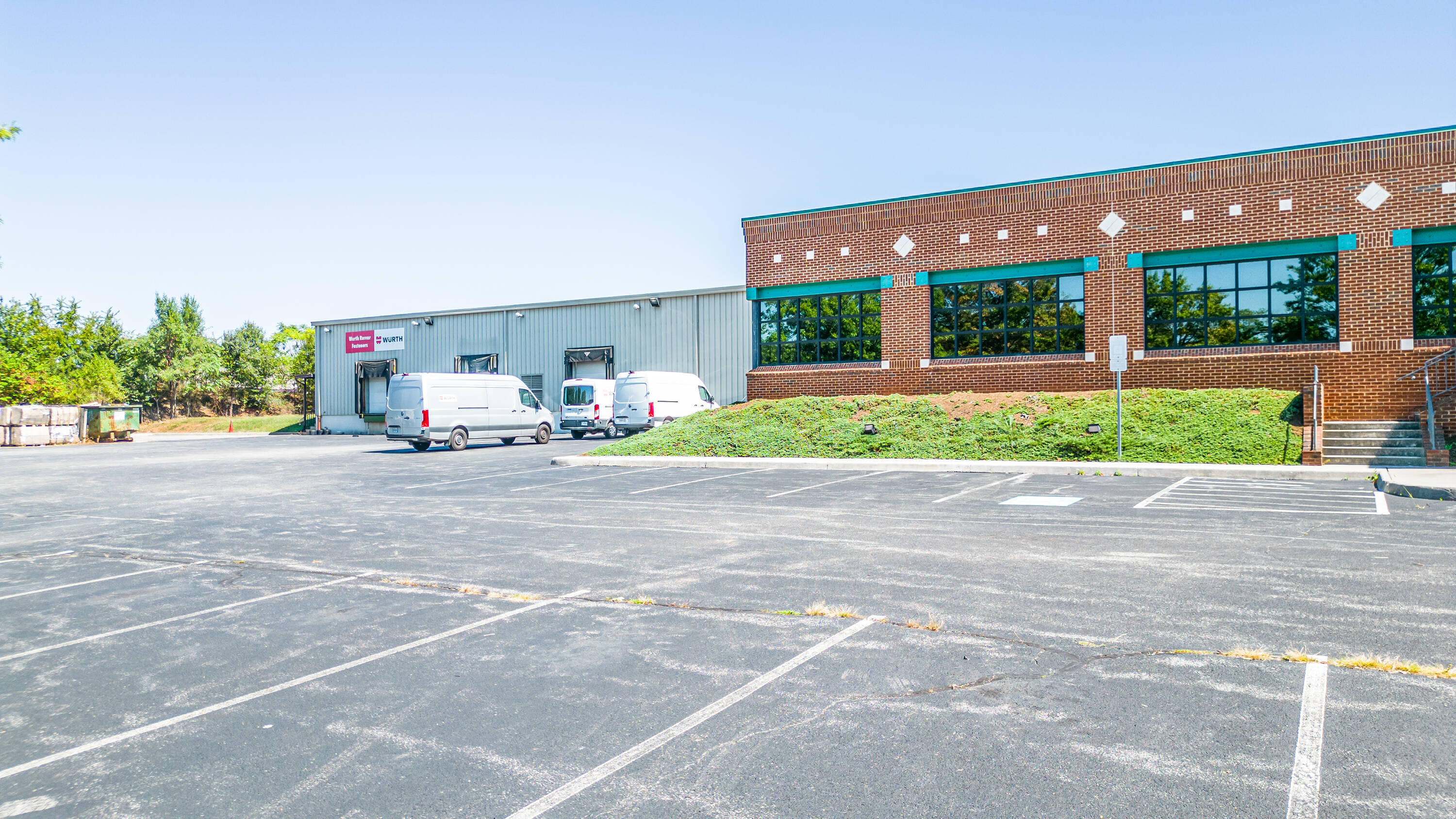 3845 Thirlane Rd NW, Roanoke, VA 24019