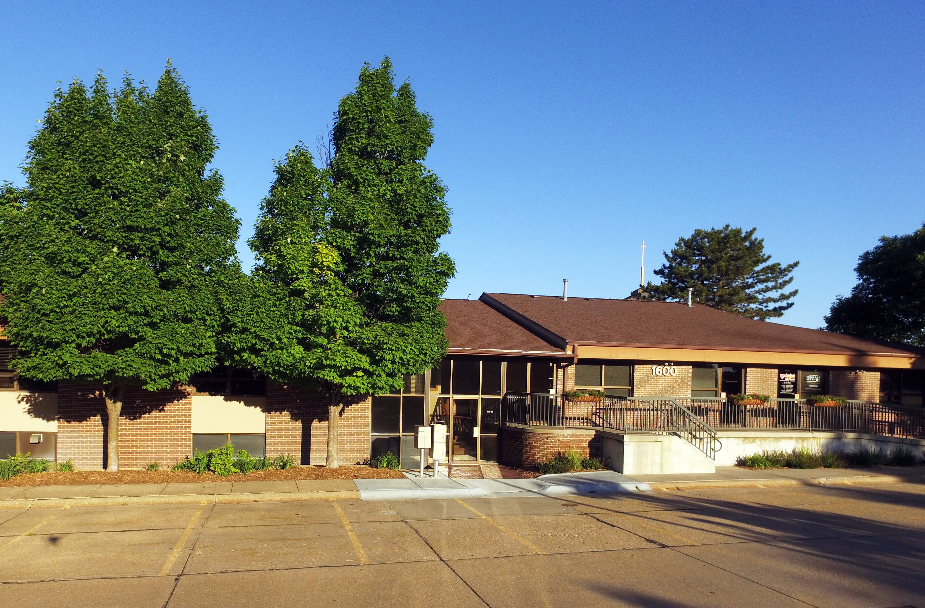 1600-s-70th-st-lincoln-ne-68506-crexi