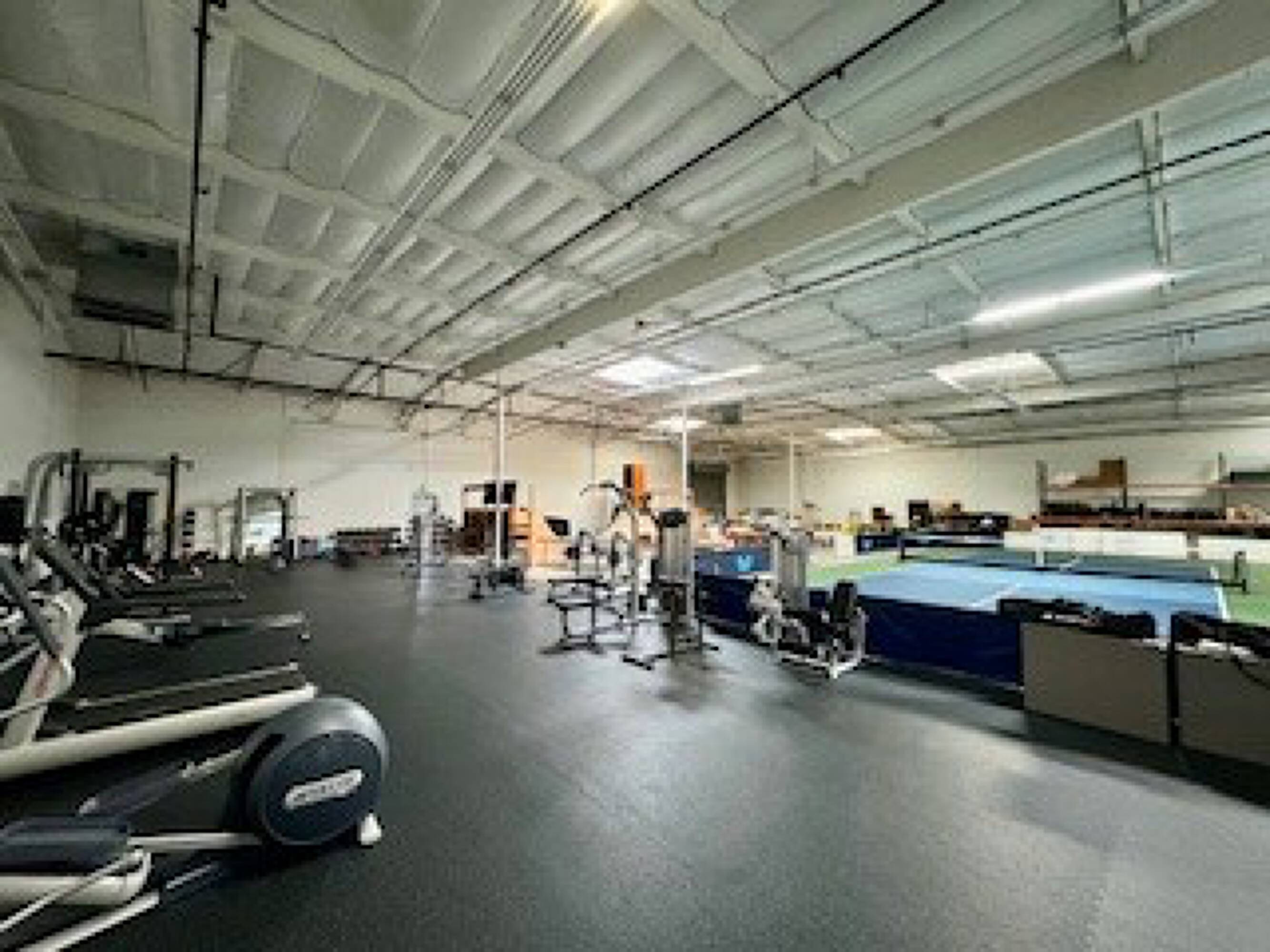 1901 Obispo Ave, Signal Hill, CA 90755