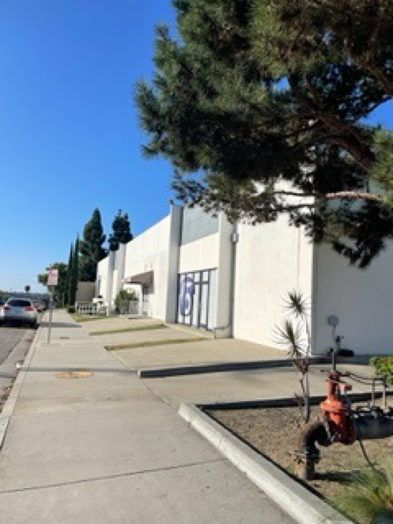 1901 Obispo Ave, Signal Hill, CA 90755