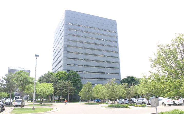 Pictures of Office property located at 18000 W Nine Mile Rd, Southfield, MI 48075 for lease - image #1
