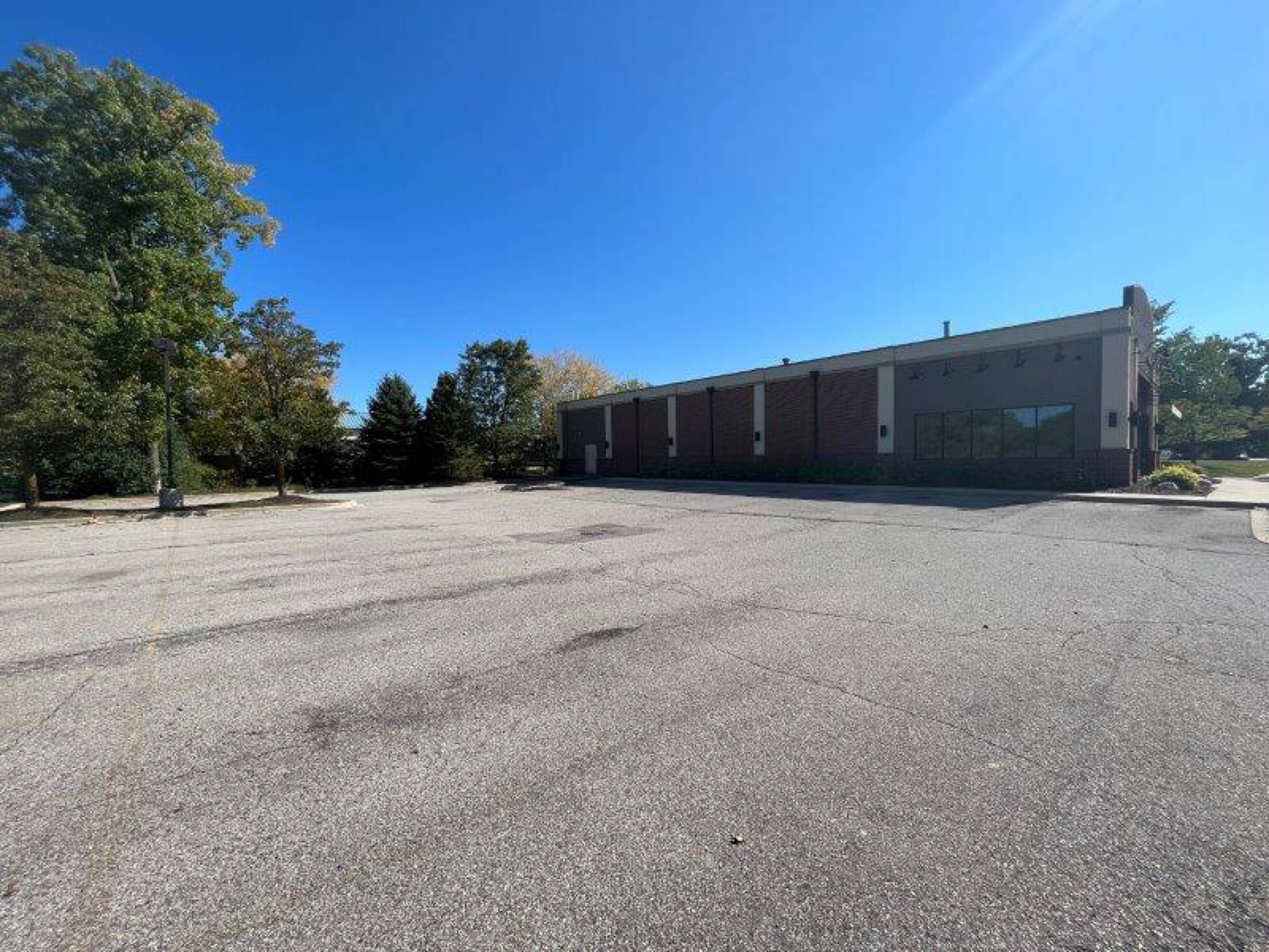 5340 Jackson Rd, Ann Arbor, MI 48103