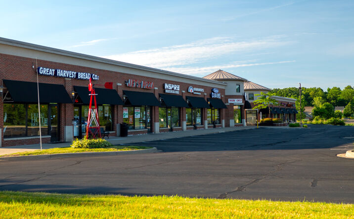 Pictures of Retail, Office, Restaurant property located at 1011 S Baldwin Rd, Orion Twp, MI 48360 for lease - image #1