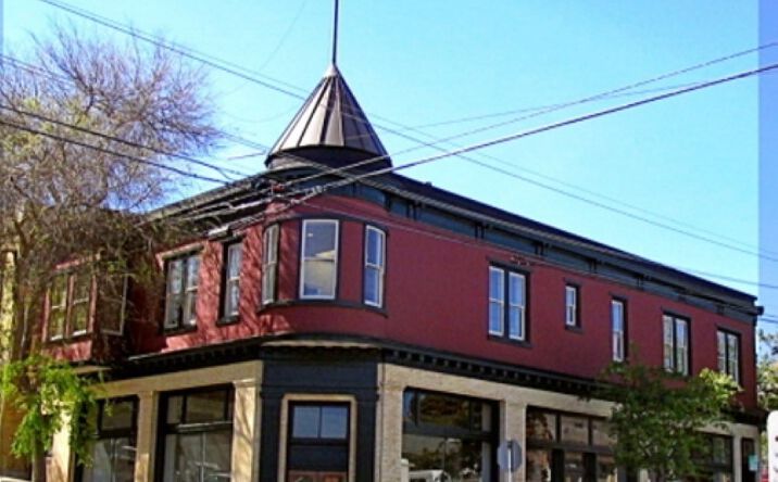 Pictures of Office property located at 201 W Richmond Ave., Richmond, CA 94801 for lease - image #1