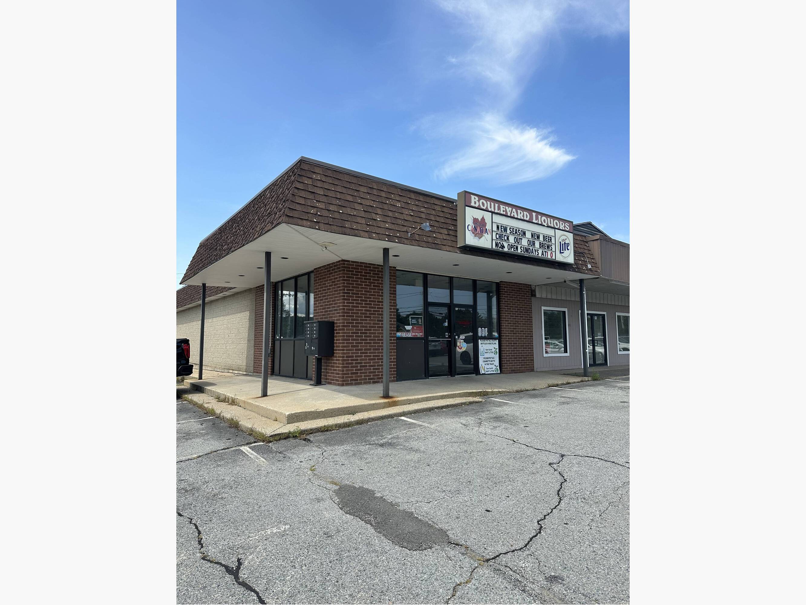 588 Kelley Blvd, North Attleborough, MA 02760