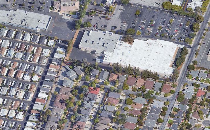Pictures of Retail property located at 920 Blossom Hill Rd, San Jose, CA 95123 for lease - image #1