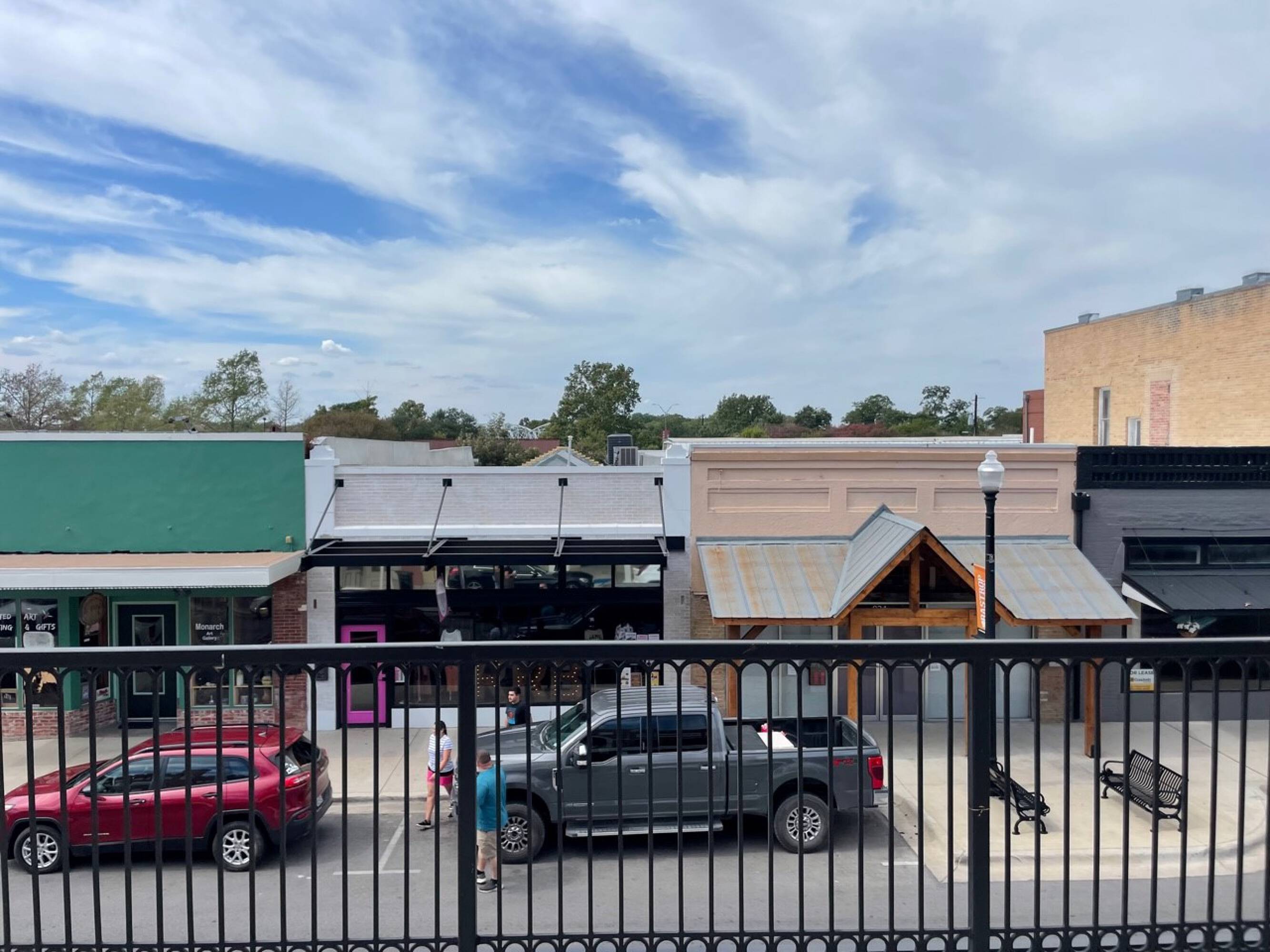 Goodwill Bastrop Texas 45 - 36defzq