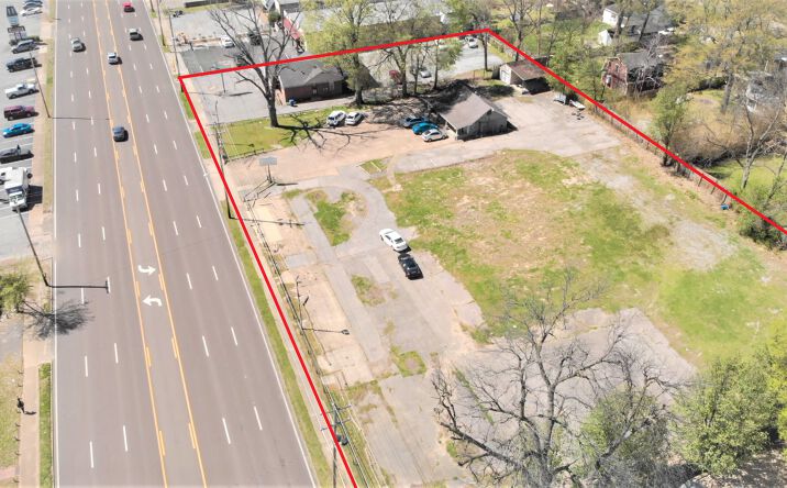 Pictures of Retail, Office, Land property located at 4112 Summer Ave, Memphis, TN 38122 for lease - image #1