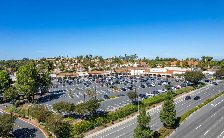 Pictures of Retail property located at 1601 S Melrose Dr, Vista, CA 92081 for lease - image #1