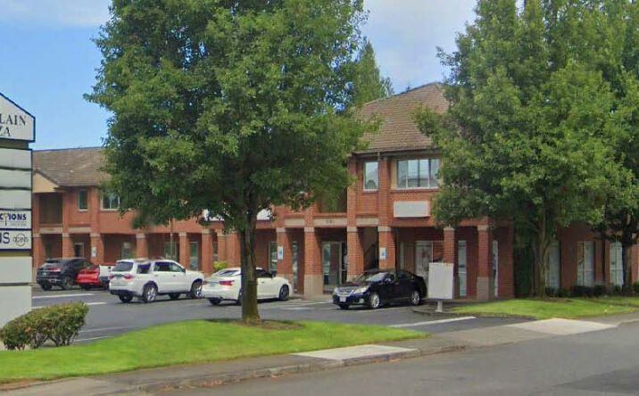 Pictures of Office property located at 12014 SE Mill Plain Blvd, Vancouver, WA 98684 for lease - image #1