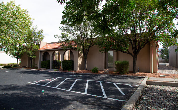 Pictures of Office property located at 1524 Eubank Blvd NE, Albuquerque, NM 87112 for lease - image #1