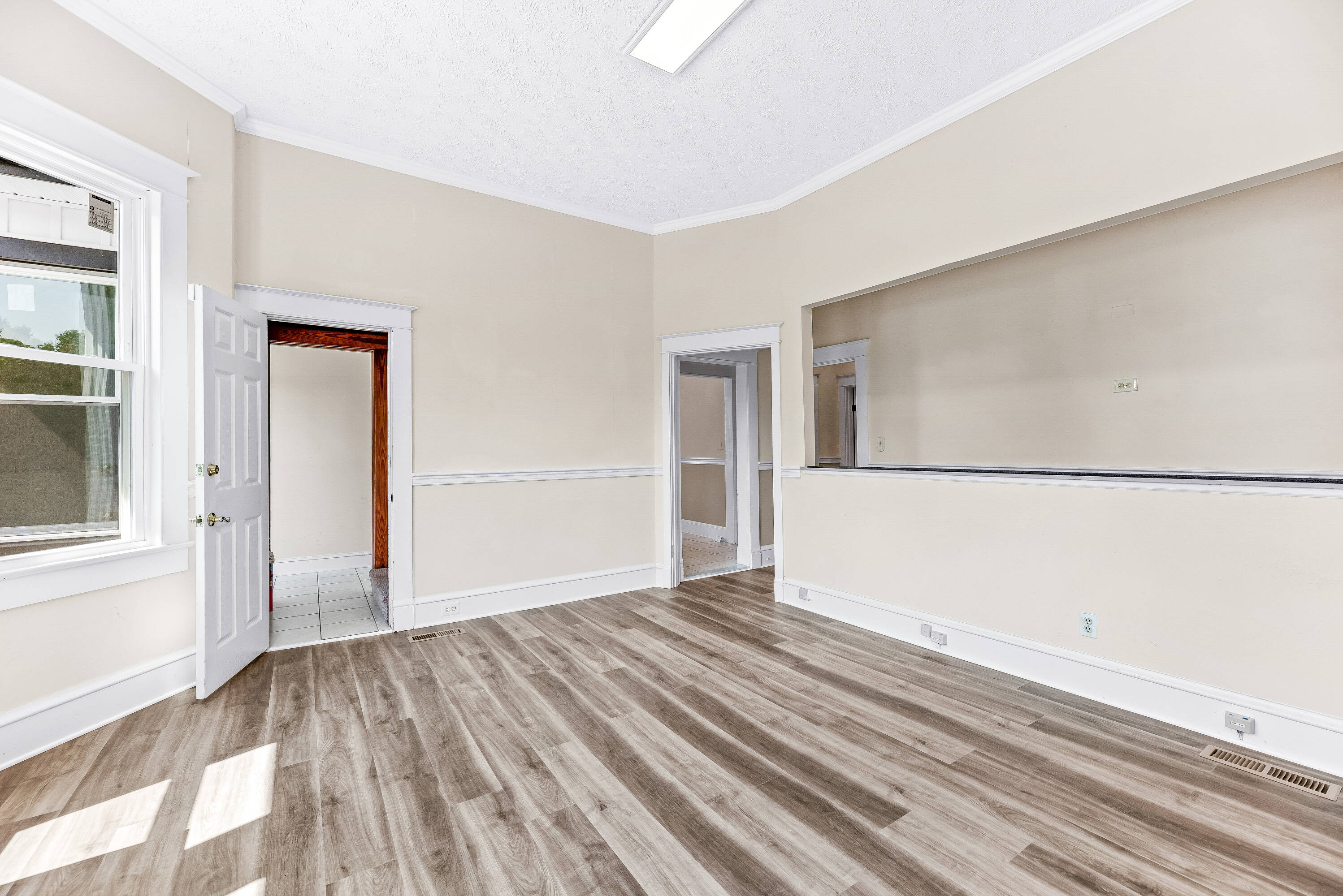 4140 Old Town Rd, Huntingtown, MD 20639