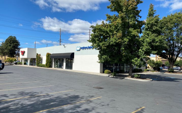 Commercial Property For Lease Medford Oregon Lease Commercial Real Estate and Property in Medford, OR | Crexi.com