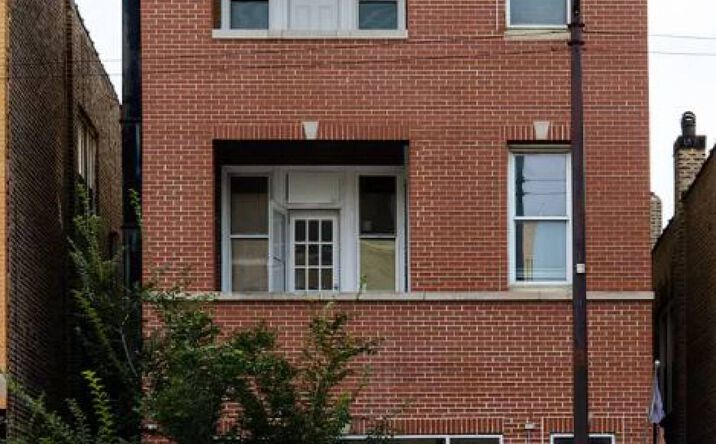 Pictures of Retail, Restaurant property located at 1432 N Western Ave, Chicago, IL 60622 for lease - image #1