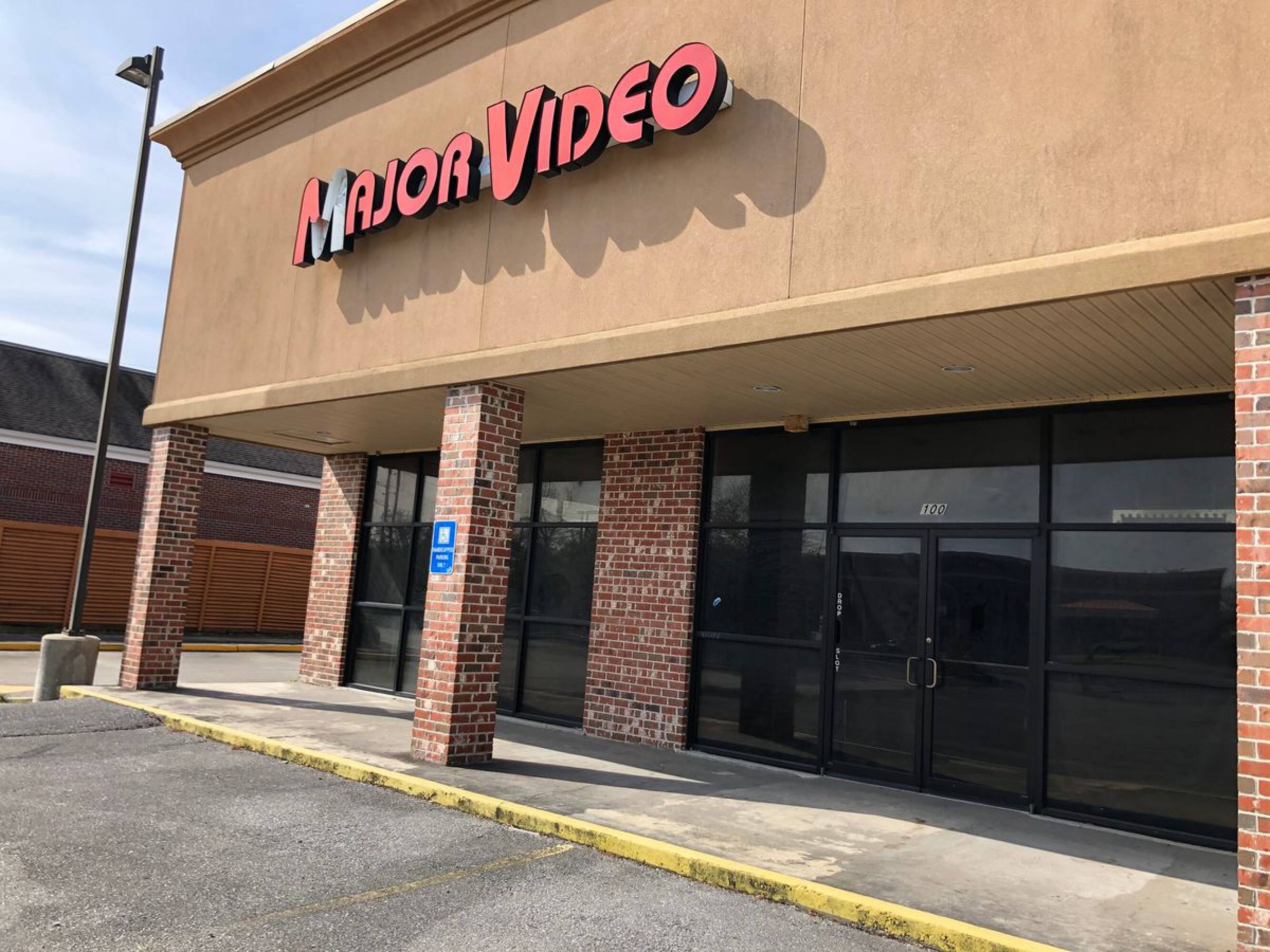 3501 Chateau Blvd, Kenner, LA 70065