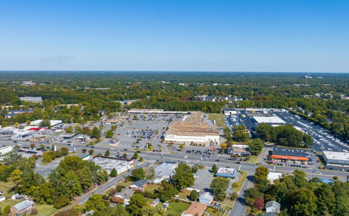 Pictures of Retail, Office property located at 7580 West Broad Street, Henrico, VA 23294 for lease - image #1