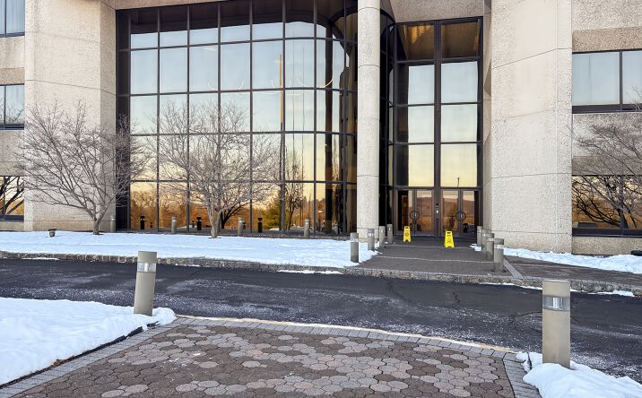 Pictures of Office property located at 53 Frontage  Rd, Hampton, NJ 08827 for lease - image #1