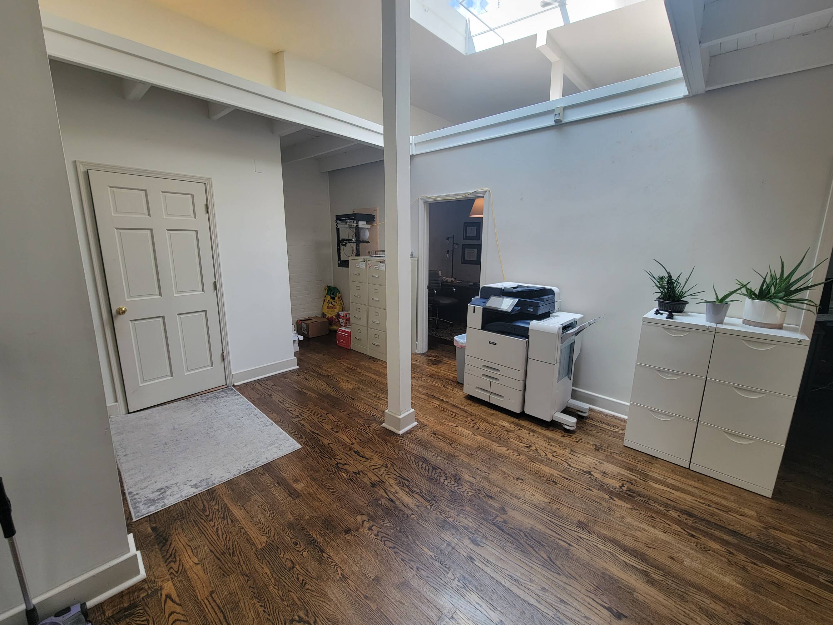 7320 N Broadwayfoopahh Solo - ug1v8bu