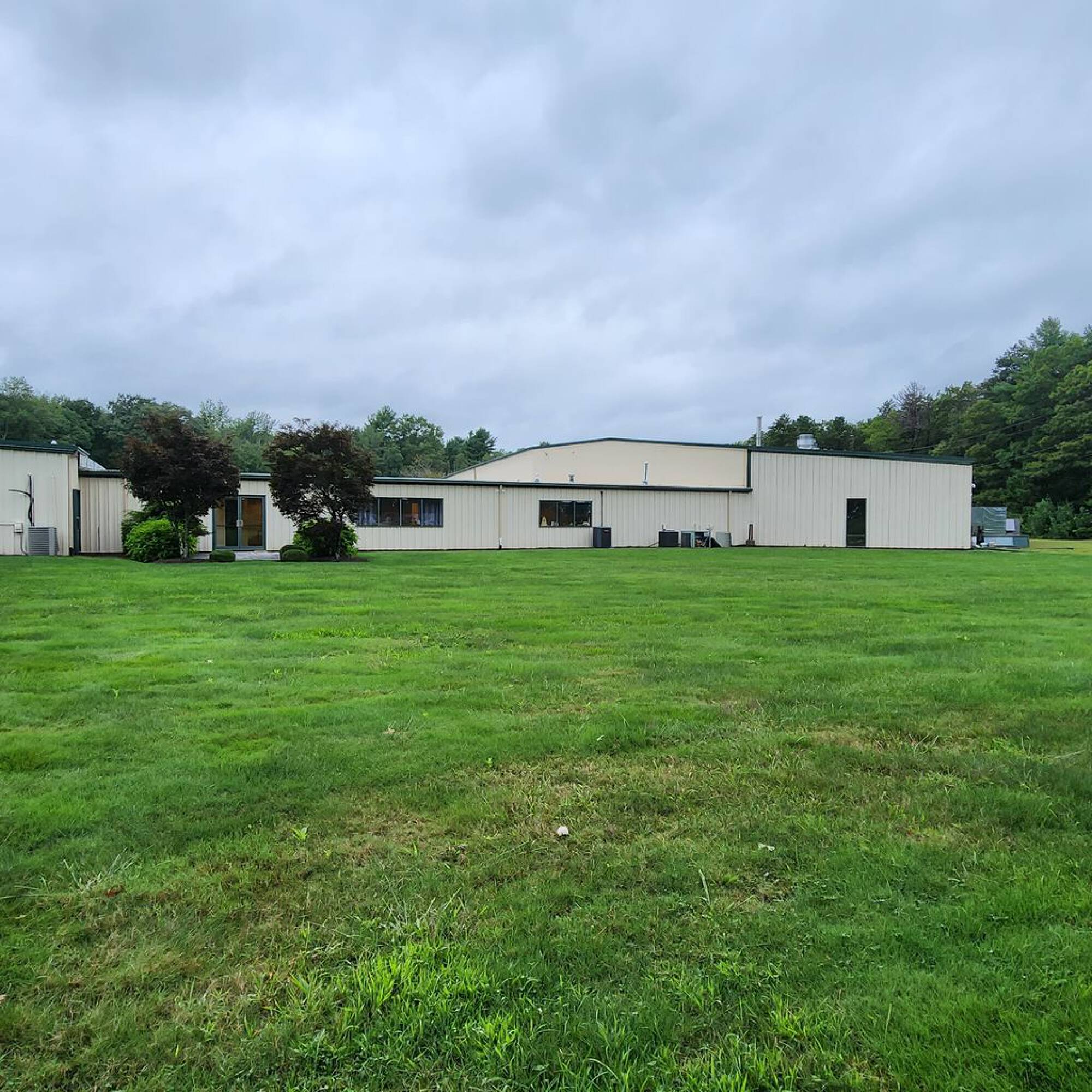 39 Nooseneck Hill Rd, West Greenwich, RI 02817