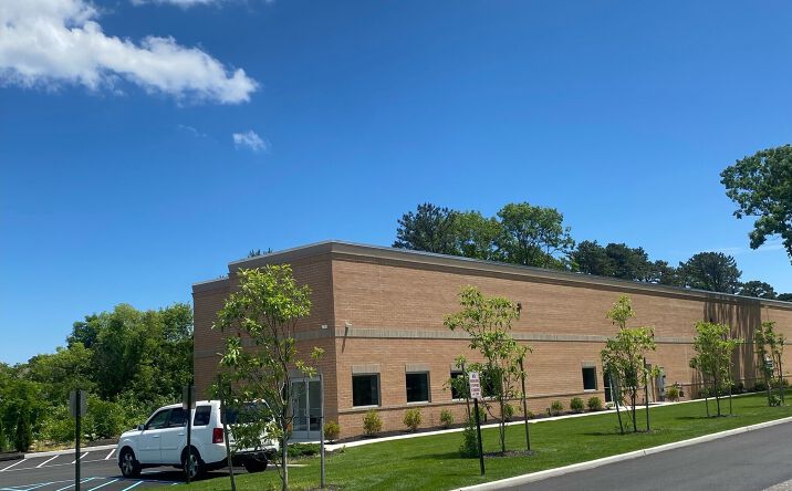 Pictures of Industrial property located at 889 Sylvan Ave, Bayport, NY 11705 for lease - image #1