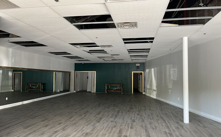 Pictures of Retail property located at 3545 Peachtree Industrial Blvd, Duluth, GA 30096 for lease - image #1
