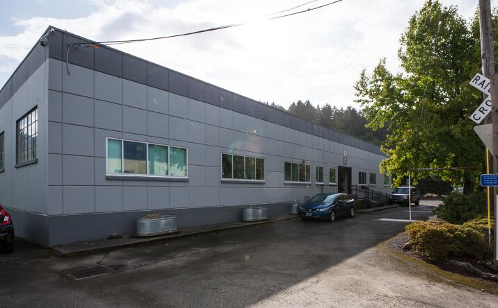 Pictures of Industrial property located at 3460 NW Industrial St, Portland, OR 97210 for lease - image #1
