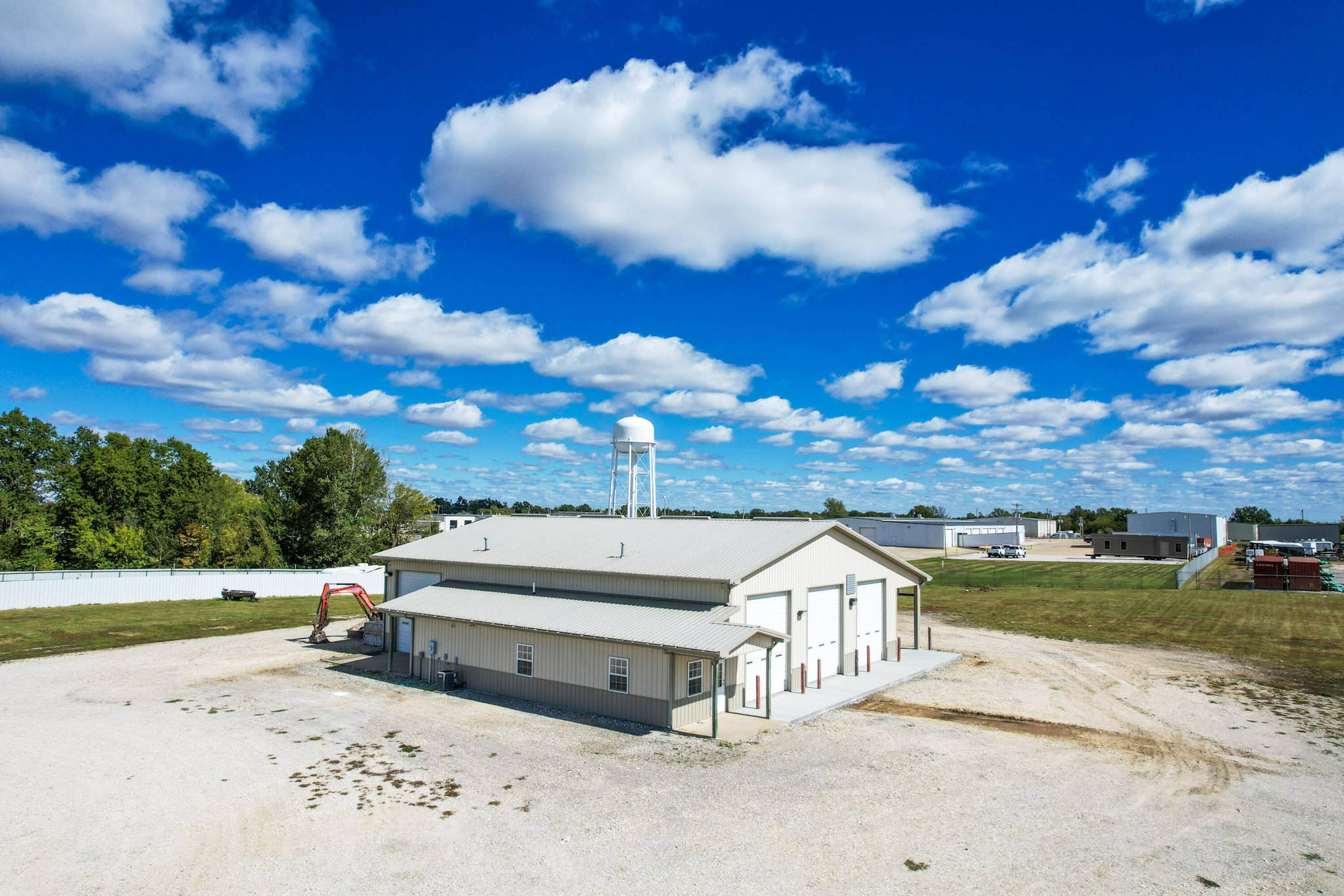 8501 E Richland Rd, Columbia, MO 65201