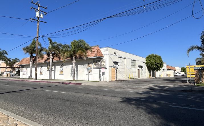 Pictures of Industrial property located at 1230 Saviers Rd, Oxnard, CA 93033 for lease - image #1