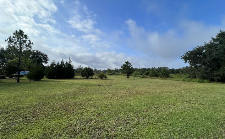 Pictures of Land property located at 1320 Saxon Blvd, Orange City, FL 32763 for lease - image #1