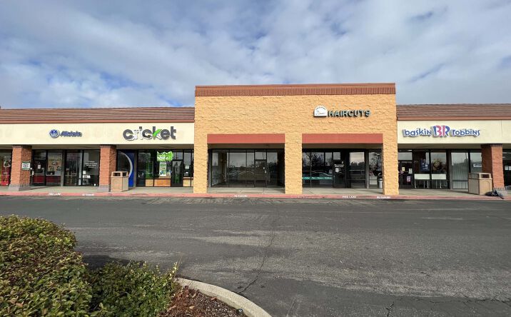 Pictures of Retail property located at 101-179 Lake Blvd, Redding, CA 96003 for lease - image #1