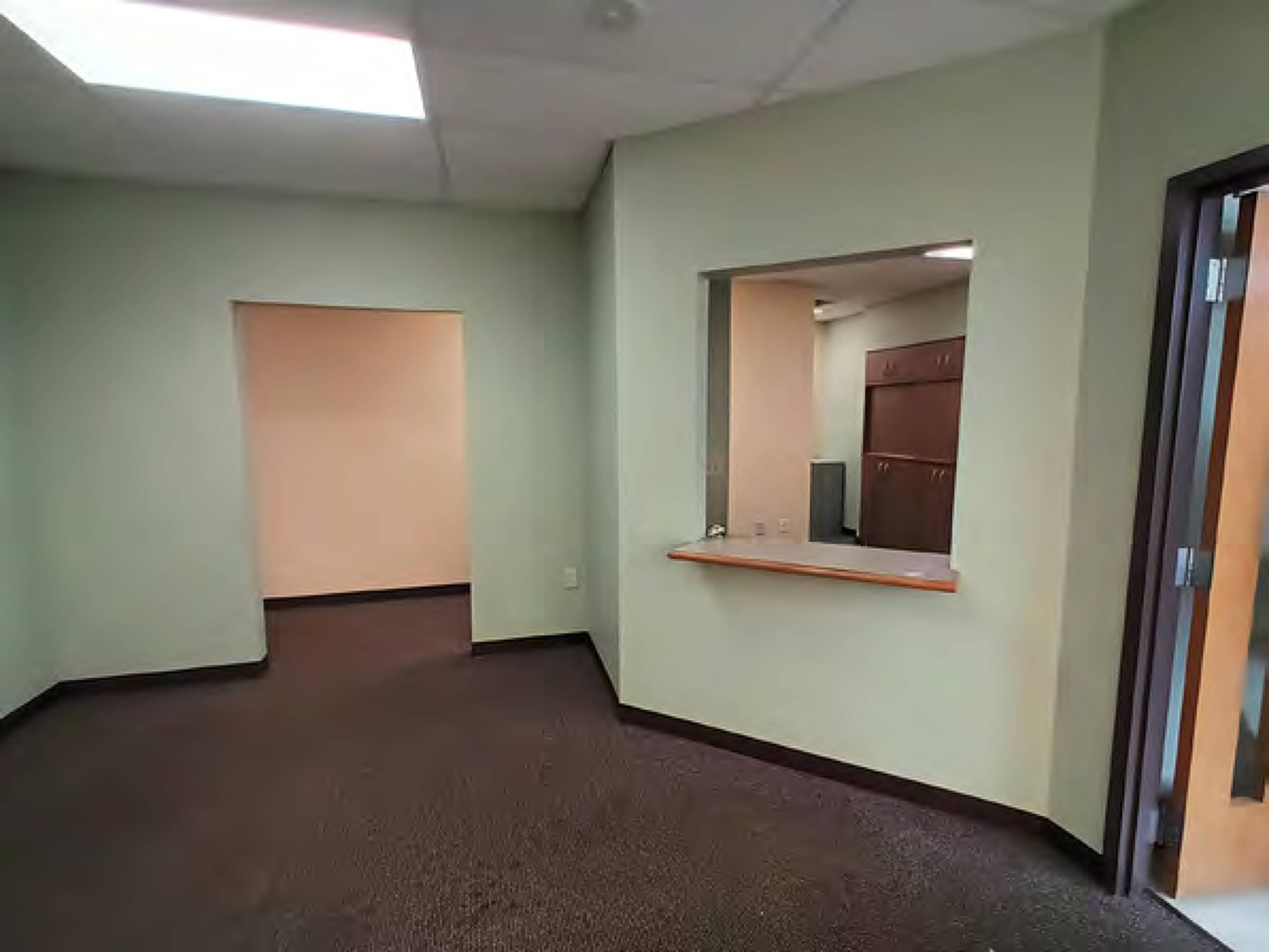 612630 NW Englewood Road, Gladstone, MO 64118