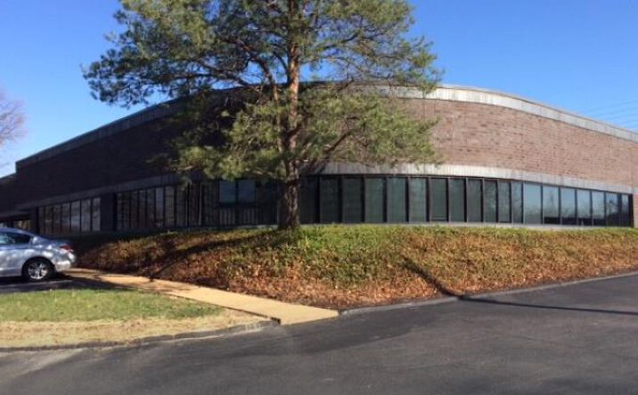 Pictures of Office, Industrial property located at 1884 Lackland Hill Pkwy, St. Louis, MO 63146 for lease - image #1