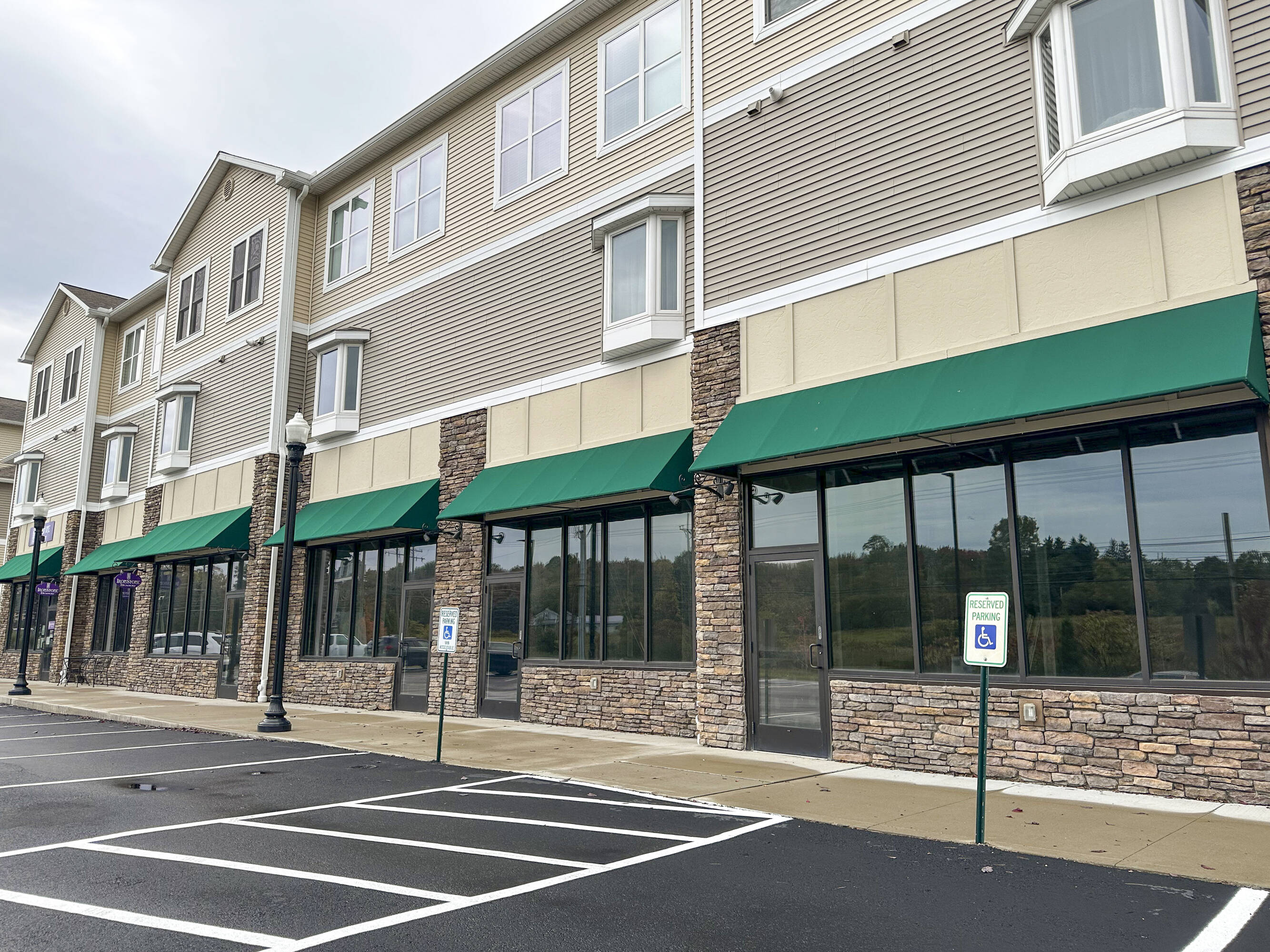 2890 Copperleaf Place Unit 110, Erie, PA 16441