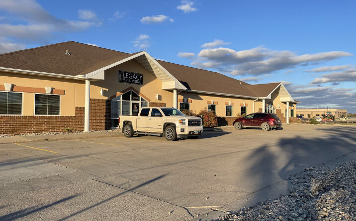 Pictures of Retail, Office, Industrial property located at 3955 40th Ave S, Fargo, ND 58104 for lease - image #1