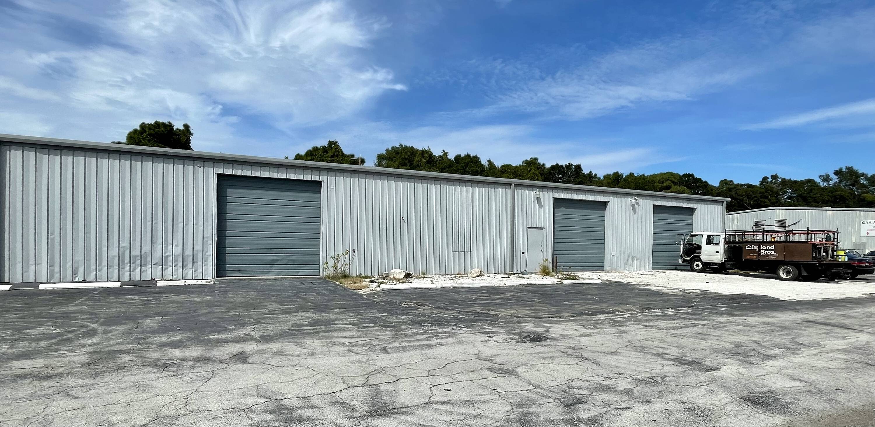 8325 Ulmerton Rd, Largo, FL 33771