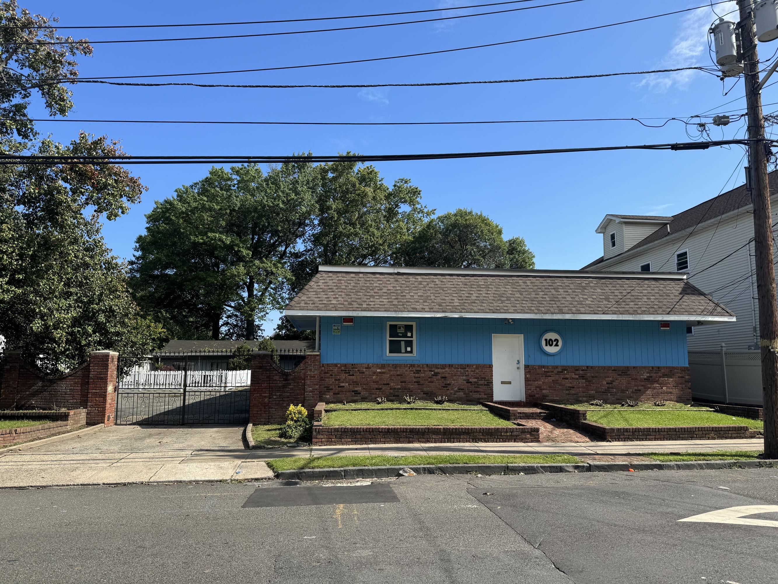 102 Welland Ave, Irvington, NJ 07111