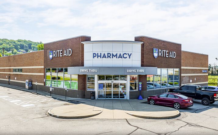 Pictures of Retail property located at 210 9th St, Glassport, PA 15045 for lease - image #1