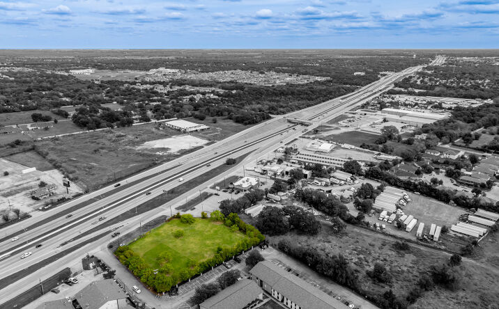 Pictures of Land property located at 13720 C F Hawn Fwy, Dallas, TX 75253 for lease - image #1