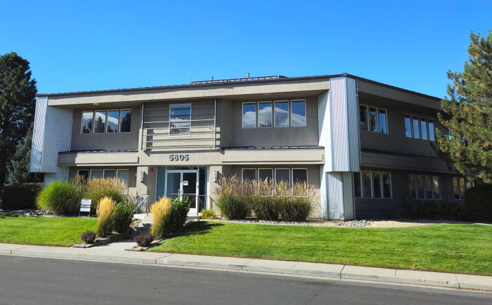 Pictures of Office property located at 5605 Riggins Ct, Reno, NV 89502 for lease - image #1