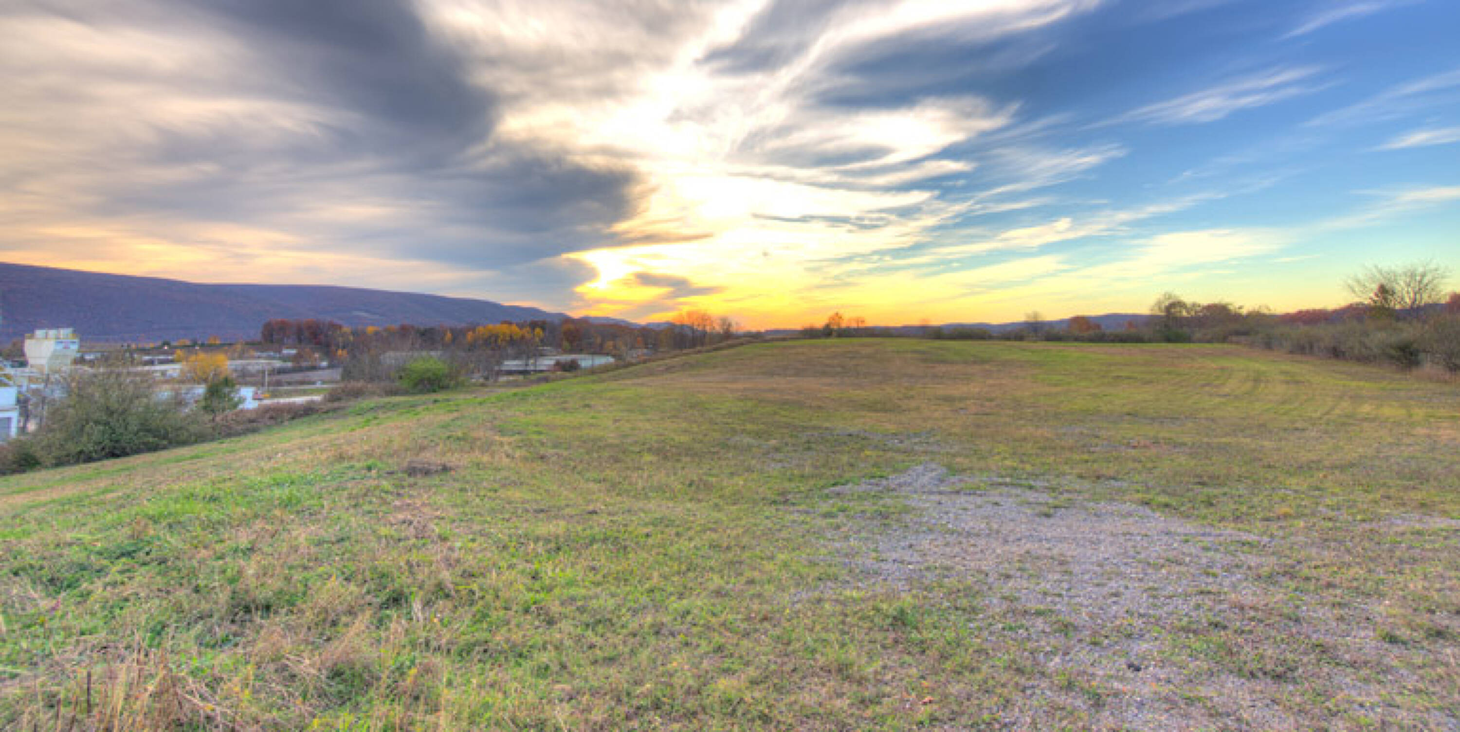 Fairfield Rd, Montoursville, PA 17754