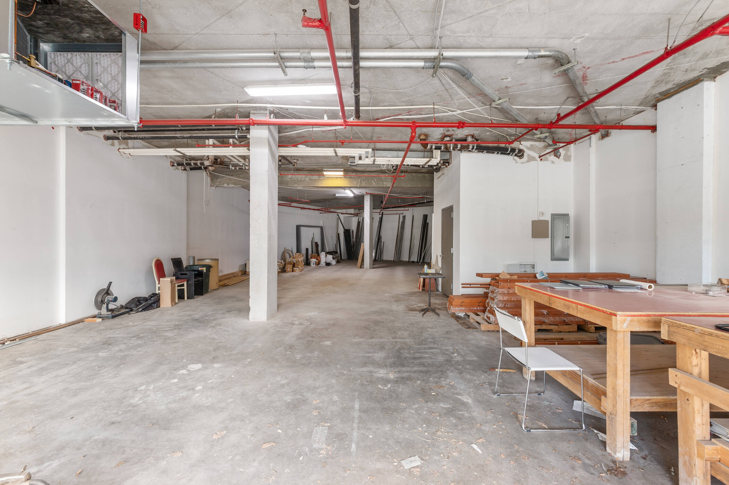 16 McGuinness Blvd S, Brooklyn, NY 11222