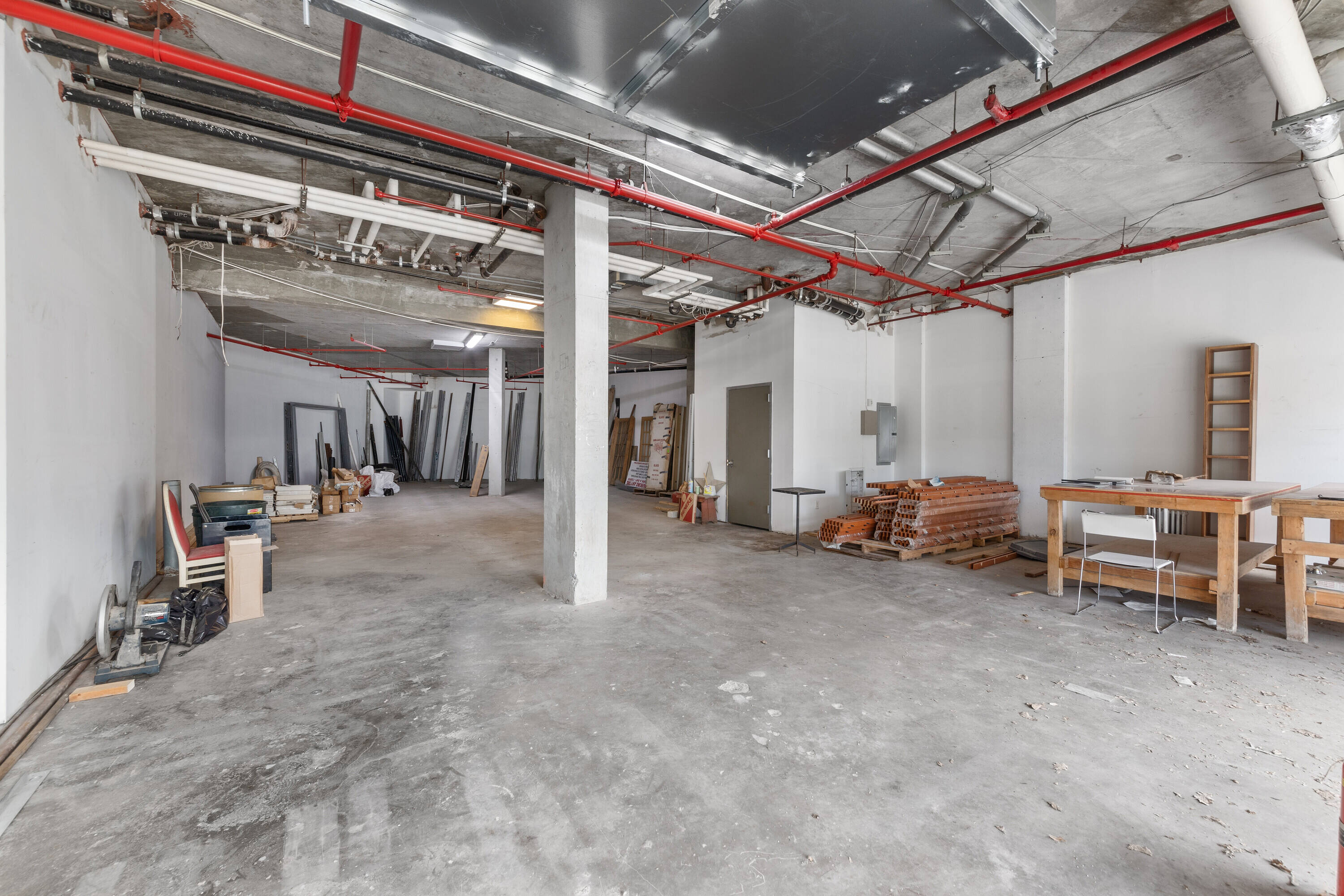 16 McGuinness Blvd S, Brooklyn, NY 11222