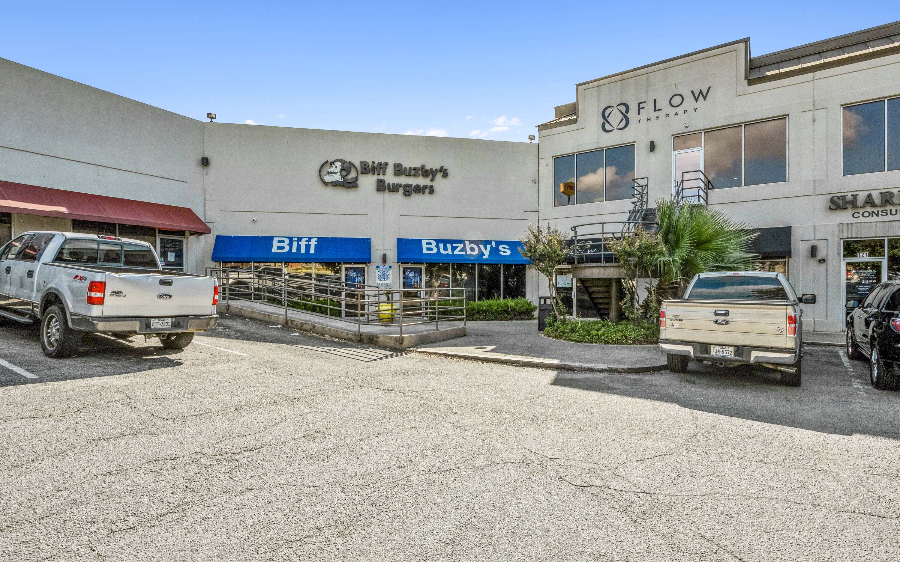 12702 Toepperwein Rd, Live Oak, TX 78233