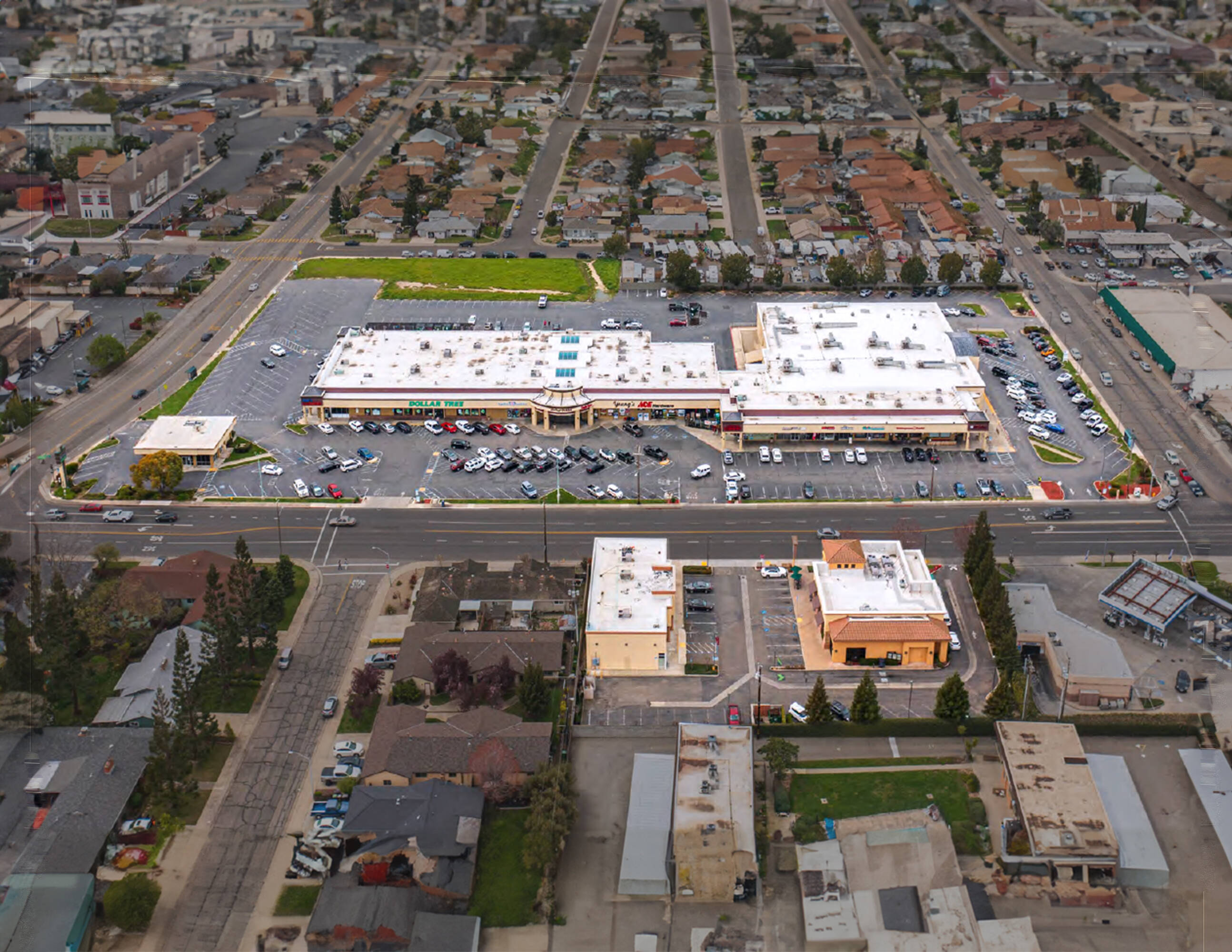 1320 W Lockeford St, Lodi, CA 95242