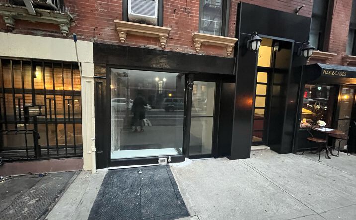 Pictures of Retail, Office, Restaurant property located at 86 E 3rd St, New York, NY 10003 for lease - image #1