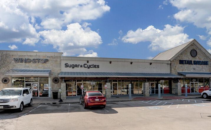 Pictures of Retail property located at 7260 Hwy 6, Missouri City, TX 77459 for lease - image #1