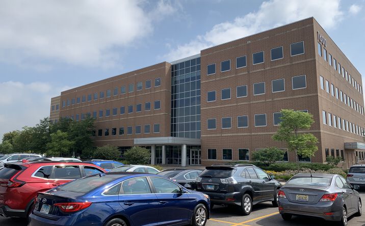 Pictures of Office property located at 1600 N Randall Rd, Elgin, IL 60124 for lease - image #1