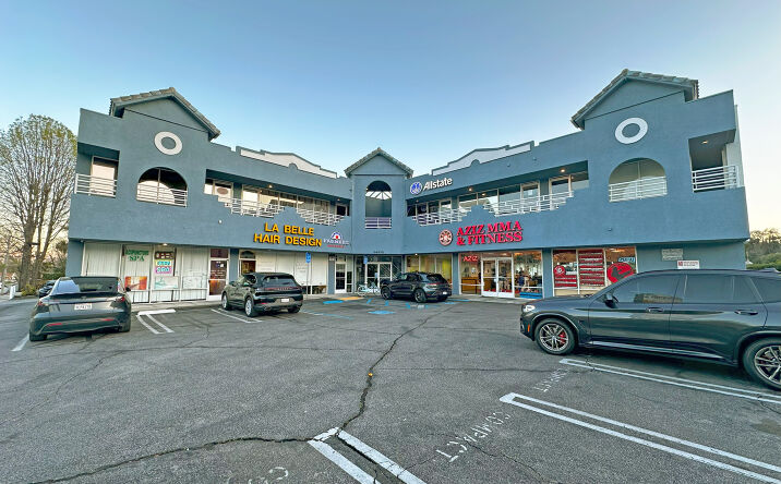 Pictures of Office property located at 24372 Vanowen St, Los Angeles, CA 91307 for lease - image #1