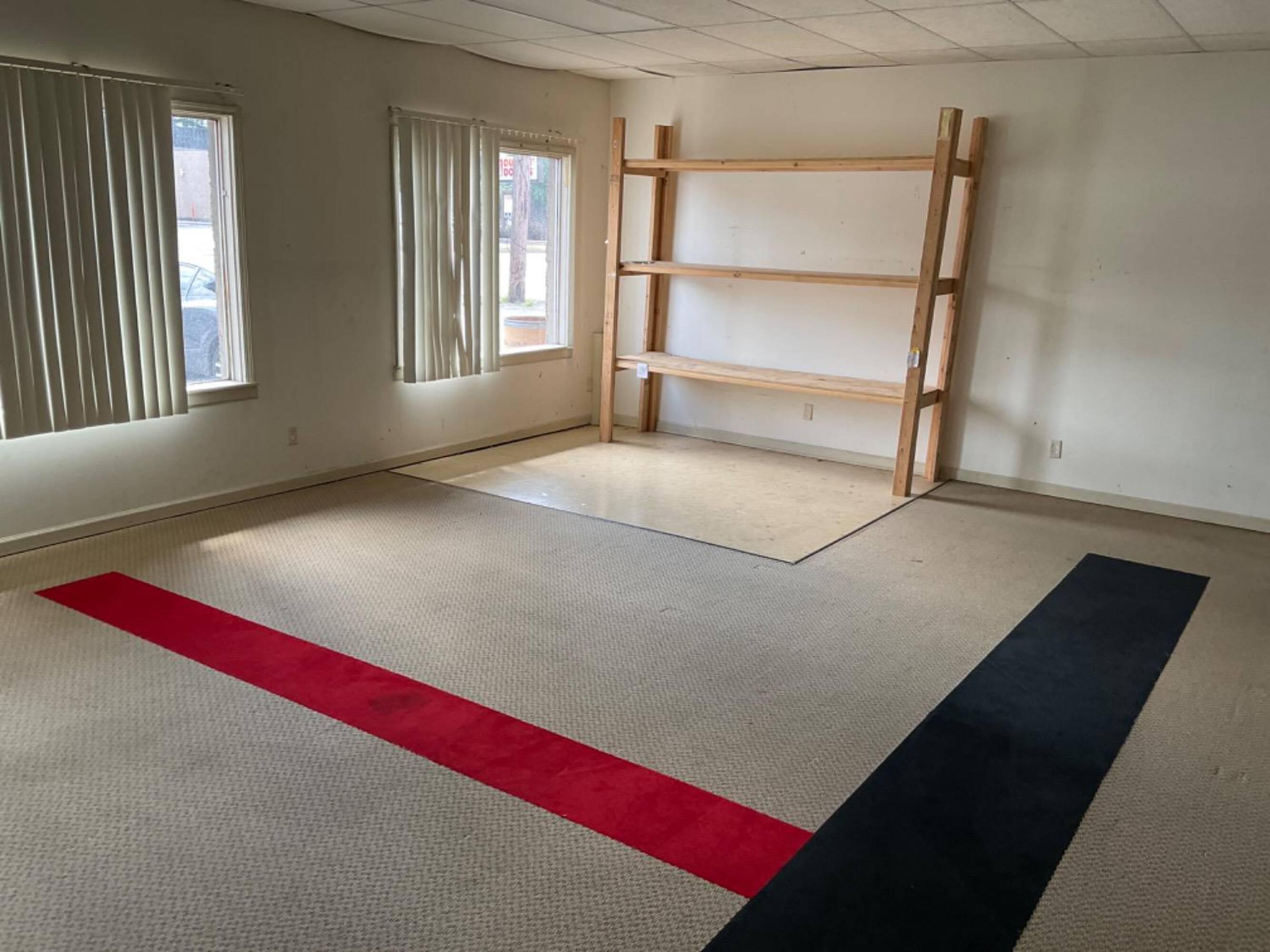 3833 Ridge Rd, Highland, IN 46322-2279 | Crexi.com