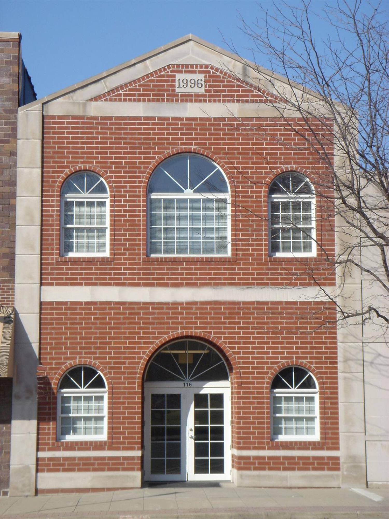 116 W Clark St, Crown Point, IN 46307